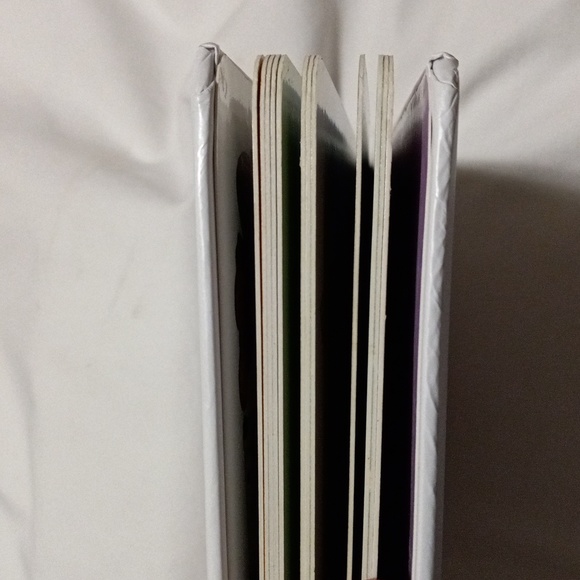 Children's Book - Picture 9 of 9